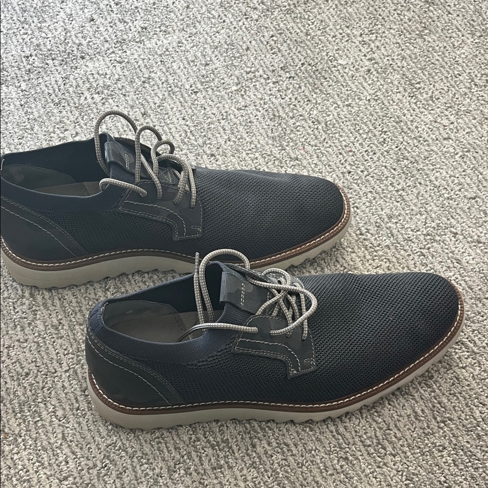 Johnston & Murphy Navy and Gray Oxfords